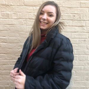 Meet your Posher, Ivy